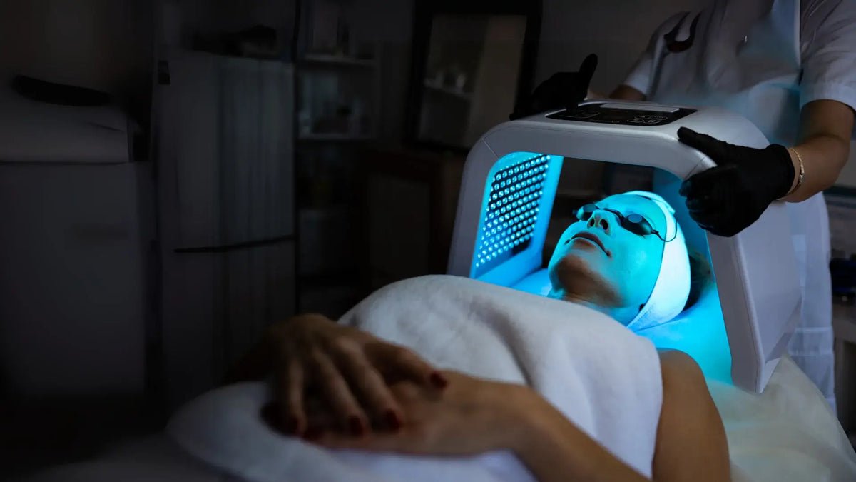 Dermalux Led Light Therapy Treatment